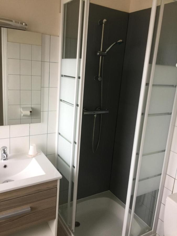 Hotel Tgv Κεμπέρ Εξωτερικό φωτογραφία